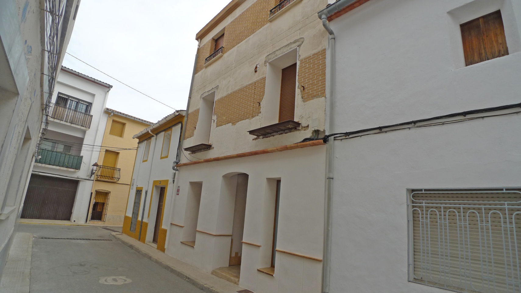 village-house en jalon ·  375000€